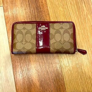 Coach wallet